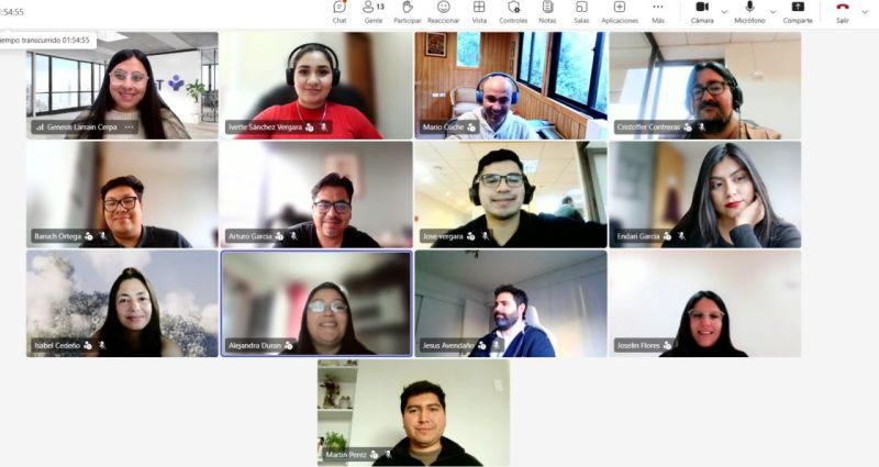 Participantes de Seemann Group durante un taller de Inteligencia Artificial