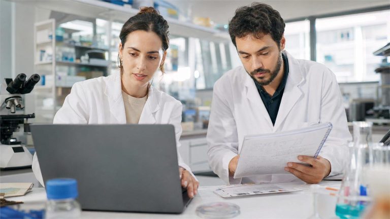 OpenAI dará ChatGPT gratis a 100.000 investigadores académicos