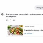 ChatGPT presenta una respuesta sobre recetas y un anuncio de alimentos separado e identificado en la interfaz